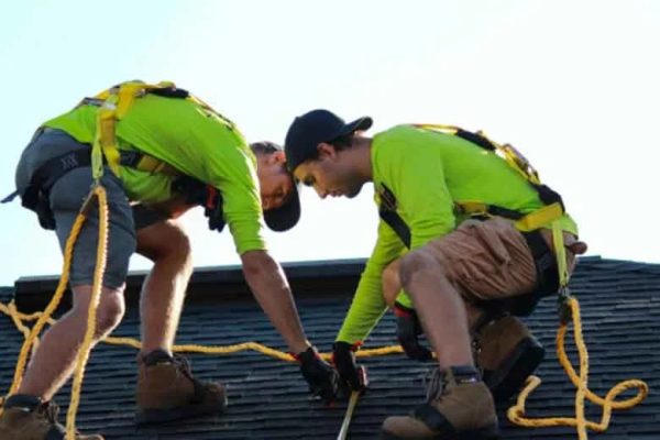 Choosing the Right Roofing Crew in Groveport