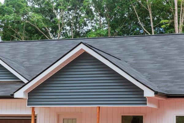 Why Choose an Artificial Grass Installation Service for Your Home