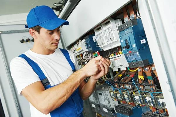 Experienced Electrician West Chester for Commercial Projects