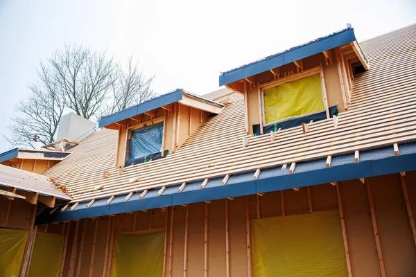Skilled Roofers St Charles Experts Offering Emergency Repairs